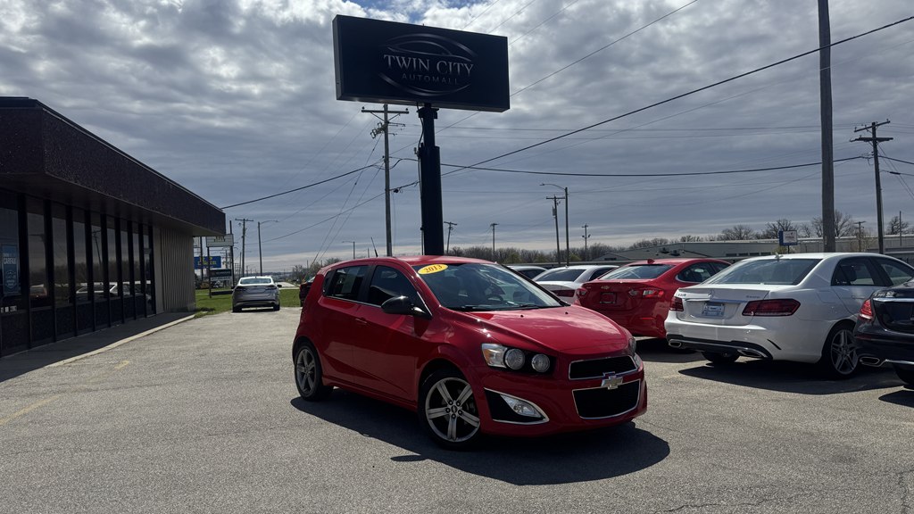 2013 Chevrolet Sonic 5dr RS Manual's photo