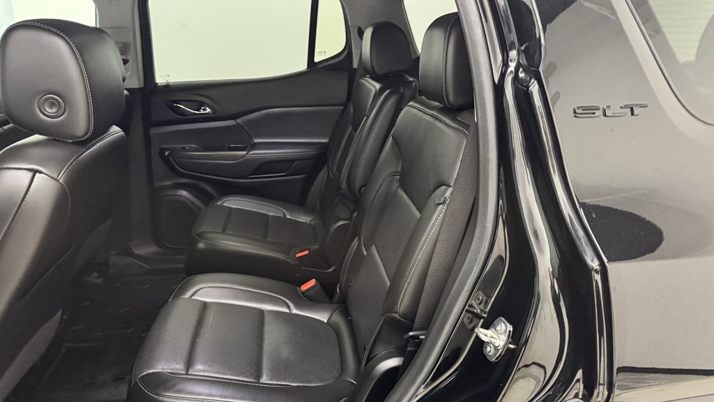 Photo 22 of this GMC ACADIA