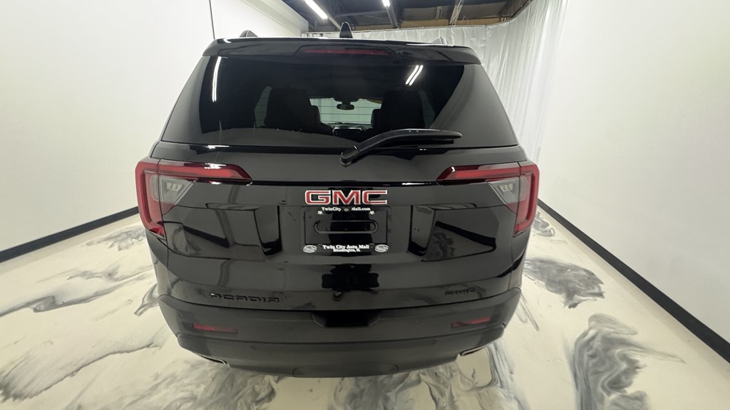 Photo 7 of this GMC ACADIA
