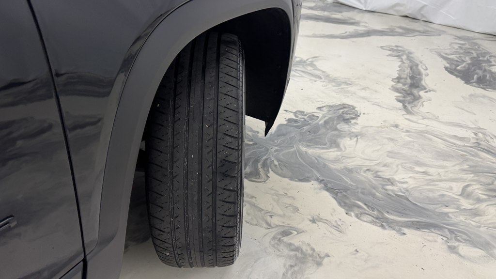 Photo 11 of this GMC ACADIA