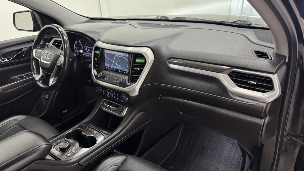 Photo 29 of this GMC ACADIA