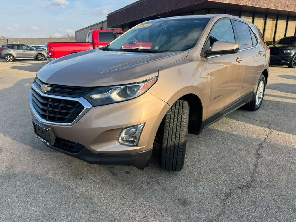 Photo 4 of this CHEVROLET EQUINOX