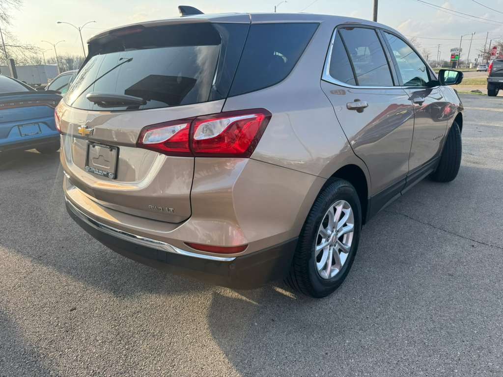 Photo 14 of this CHEVROLET EQUINOX