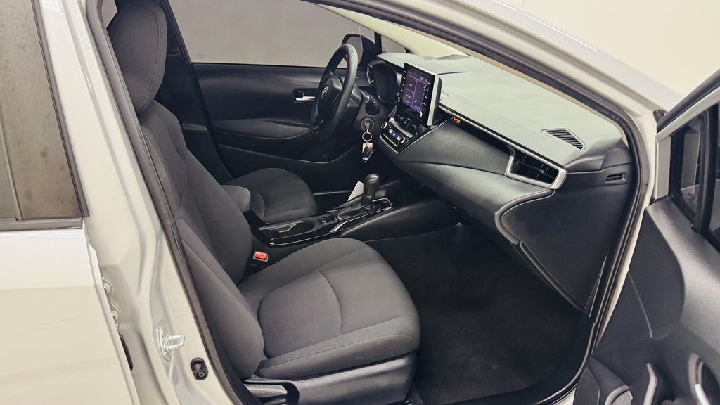 Photo 27 of this TOYOTA COROLLA