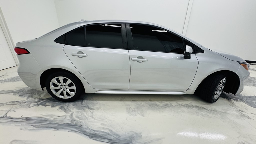 Photo 9 of this TOYOTA COROLLA
