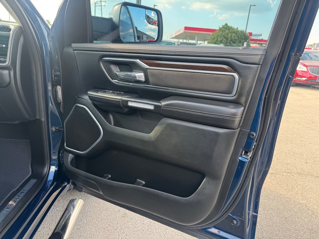 Photo 14 of this RAM 1500