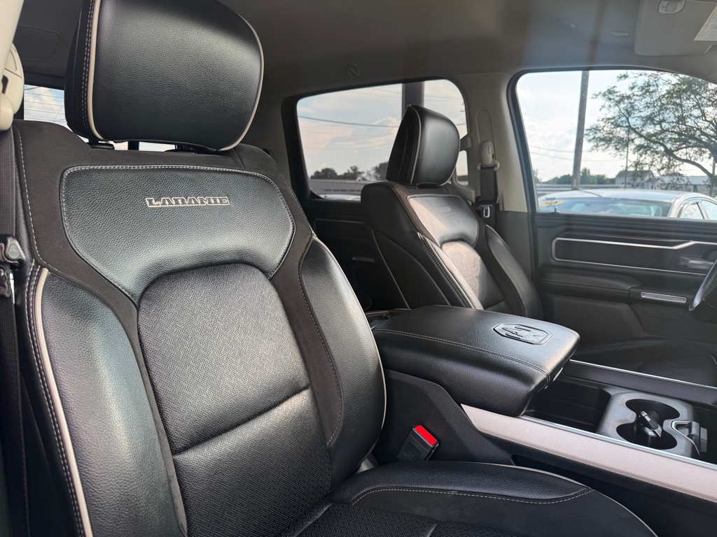 Photo 16 of this RAM 1500