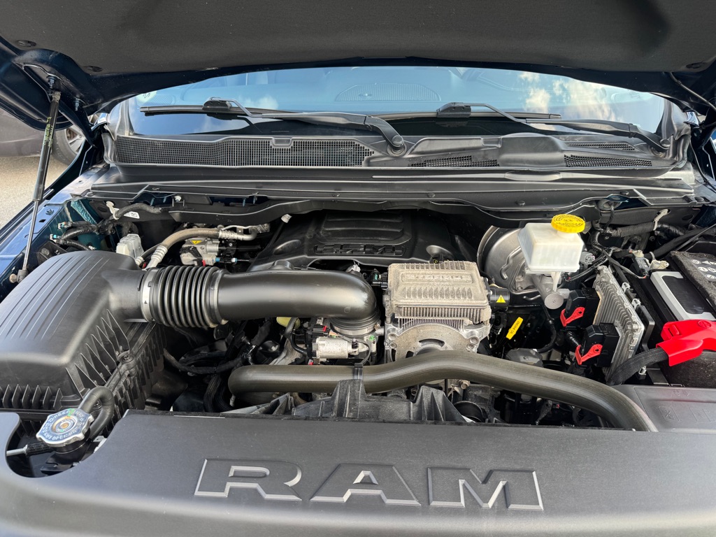 Photo 10 of this RAM 1500