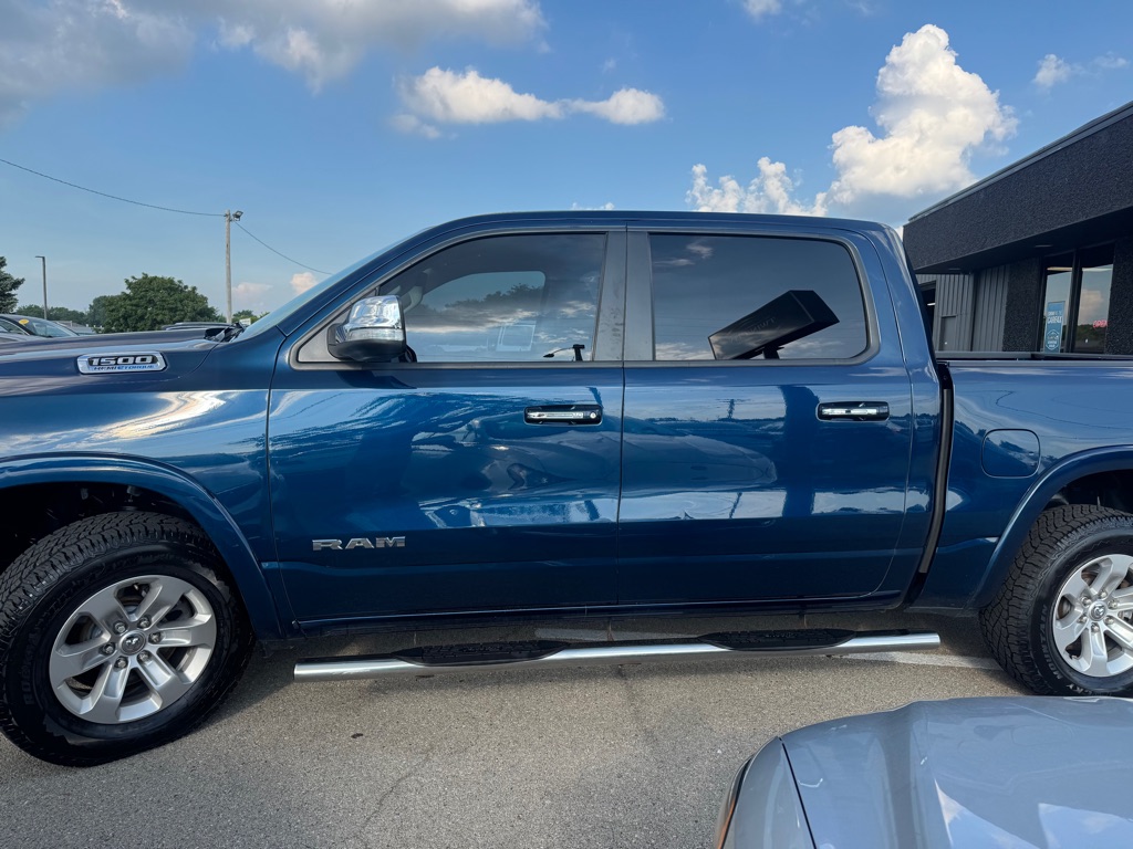Photo 5 of this RAM 1500