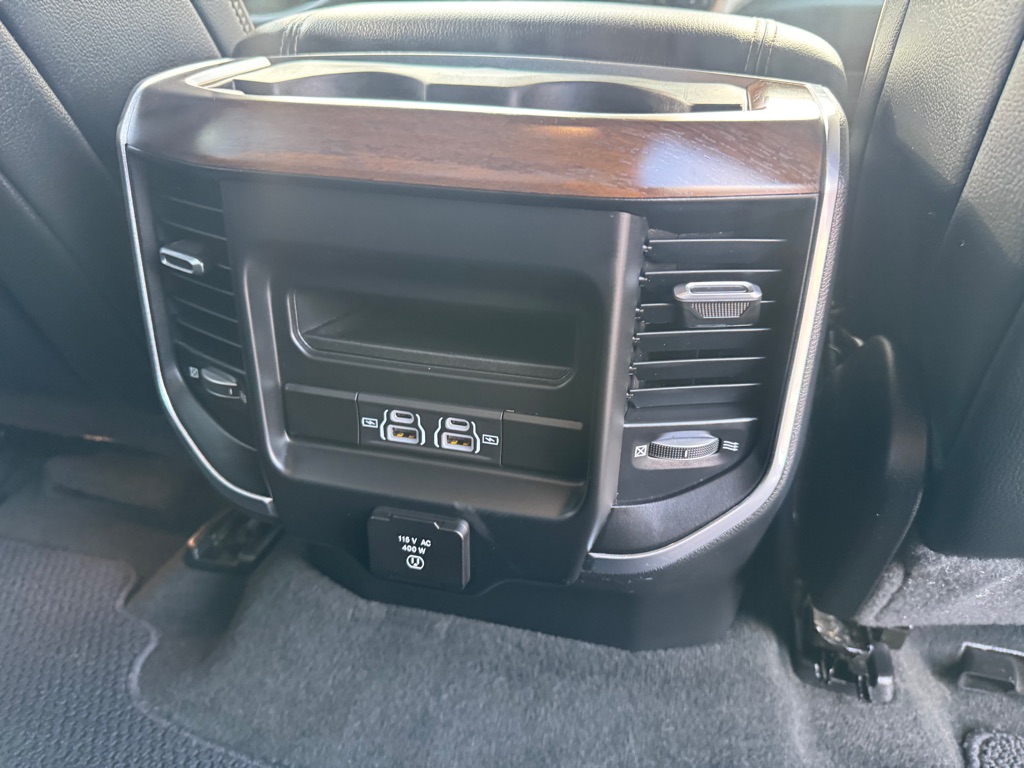 Photo 20 of this RAM 1500