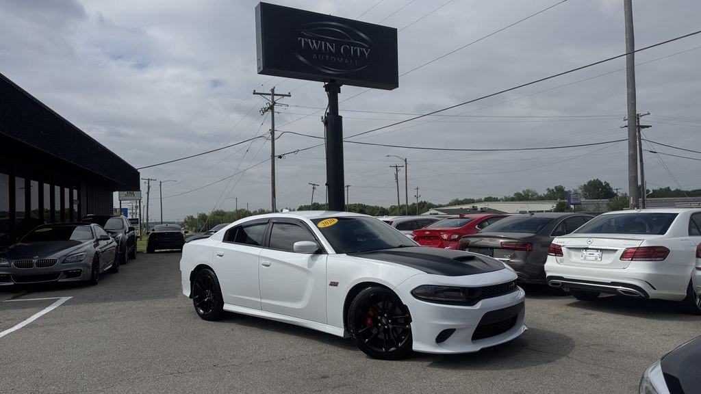 2020 Dodge Charger Scat Pack's photo