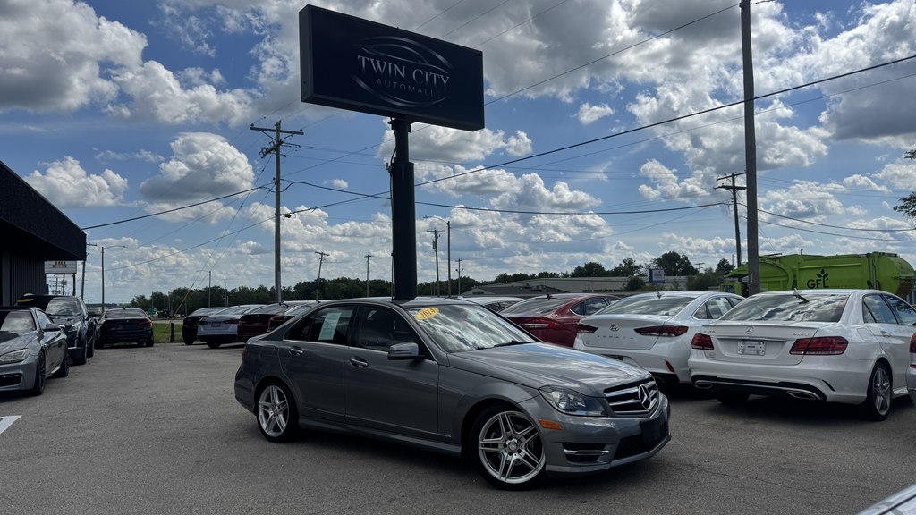 2014 Mercedes-Benz C-Class C250 Sport's photo