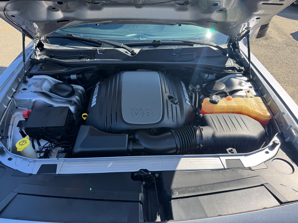 Photo 26 of this DODGE CHALLENGER