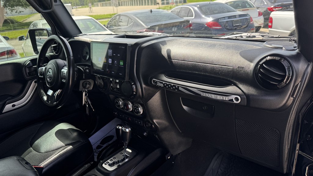 Photo 25 of this JEEP WRANGLER UNLIMI