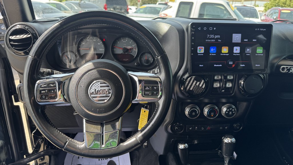 Photo 16 of this JEEP WRANGLER UNLIMI