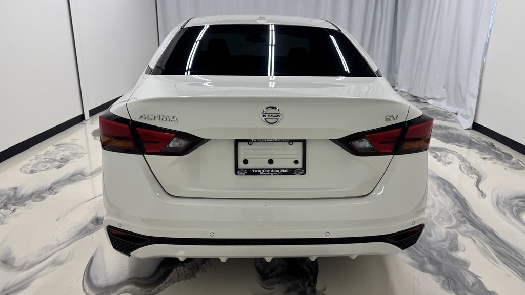 Photo 7 of this NISSAN ALTIMA