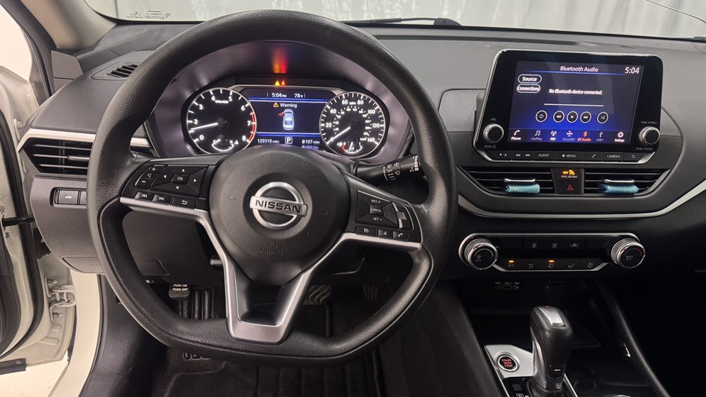 Photo 16 of this NISSAN ALTIMA