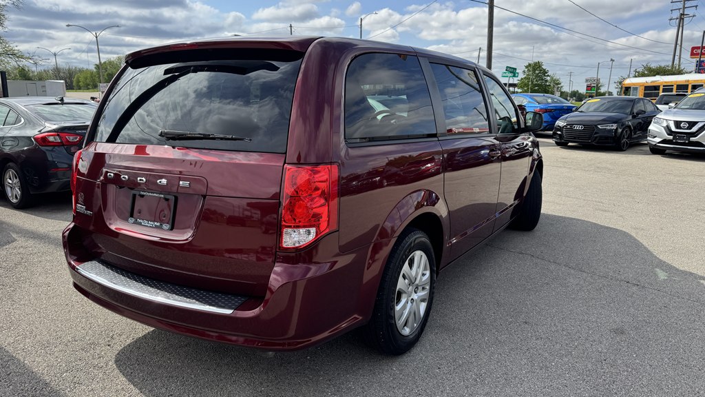 Photo 8 of this DODGE GRAND CARAVAN