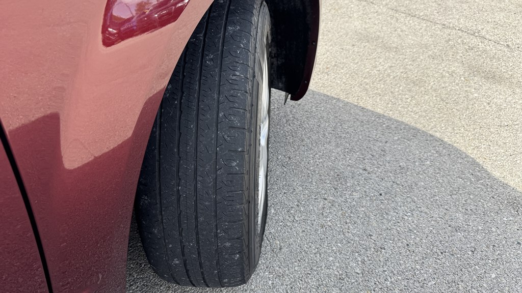 Photo 12 of this DODGE GRAND CARAVAN