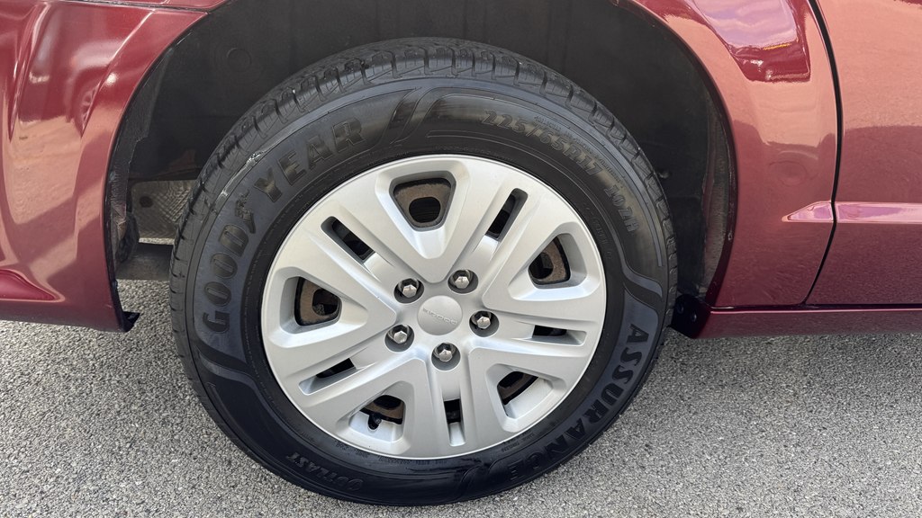 Photo 13 of this DODGE GRAND CARAVAN