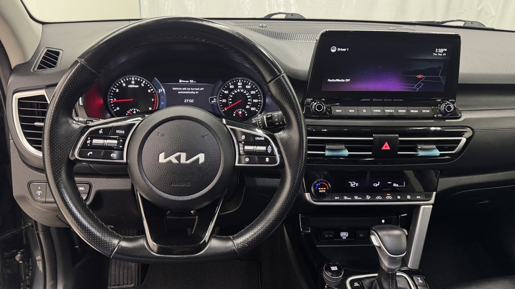 Photo 27 of this KIA SELTOS
