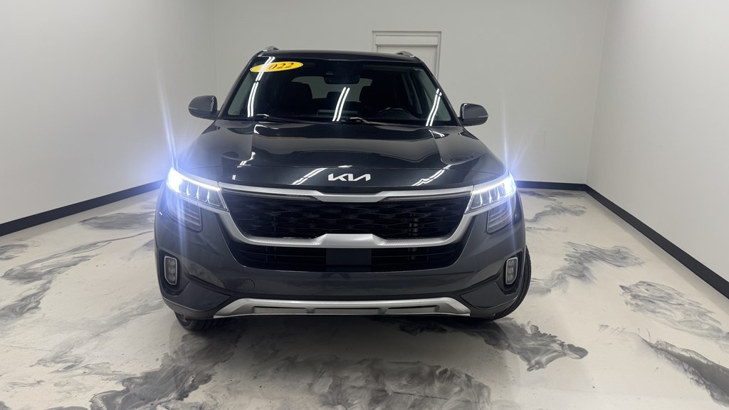 Photo 3 of this KIA SELTOS