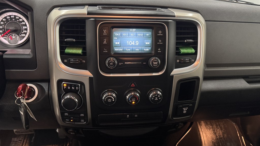Photo 18 of this RAM 1500