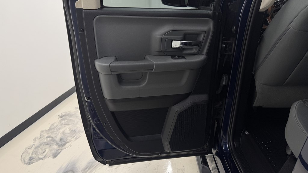 Photo 19 of this RAM 1500