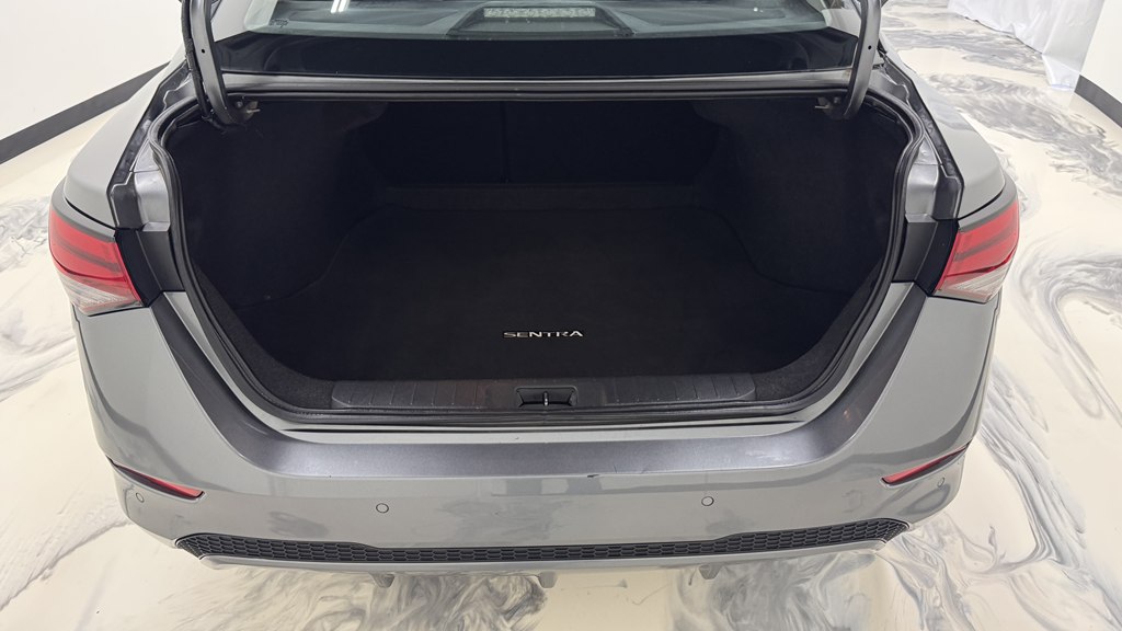 Photo 7 of this NISSAN SENTRA