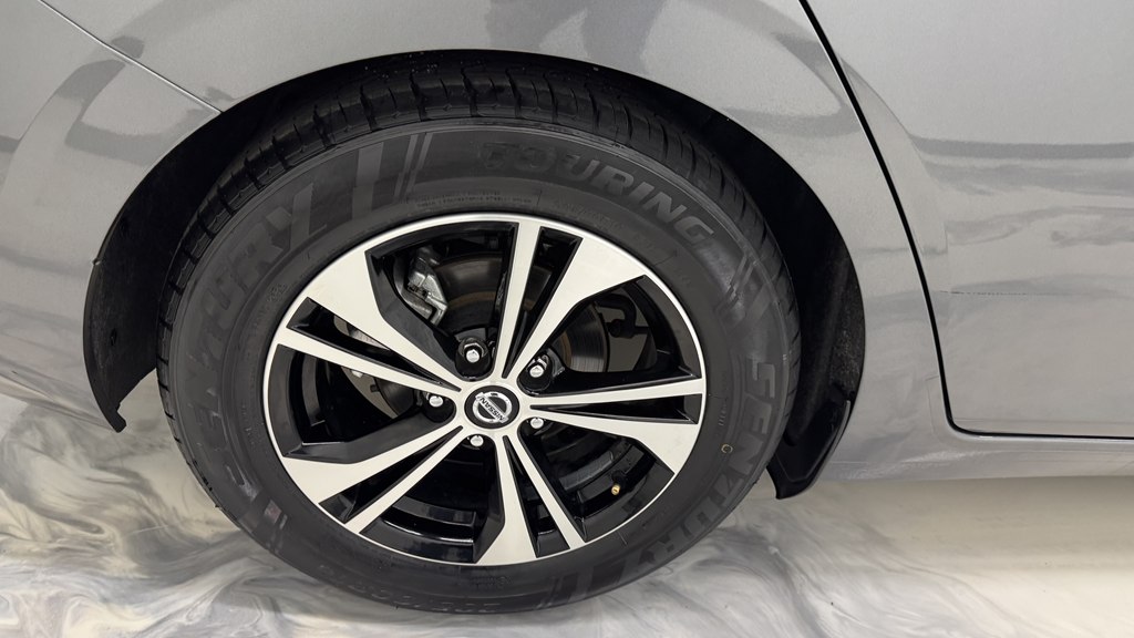 Photo 11 of this NISSAN SENTRA
