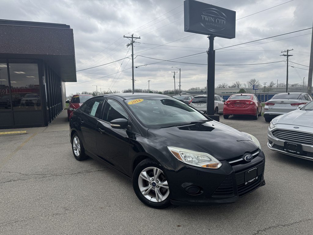2014 Ford Focus Sedan SE's photo