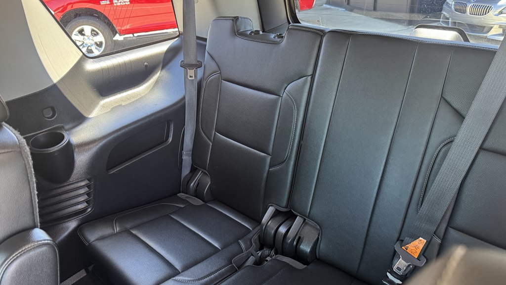 Photo 24 of this CHEVROLET TAHOE