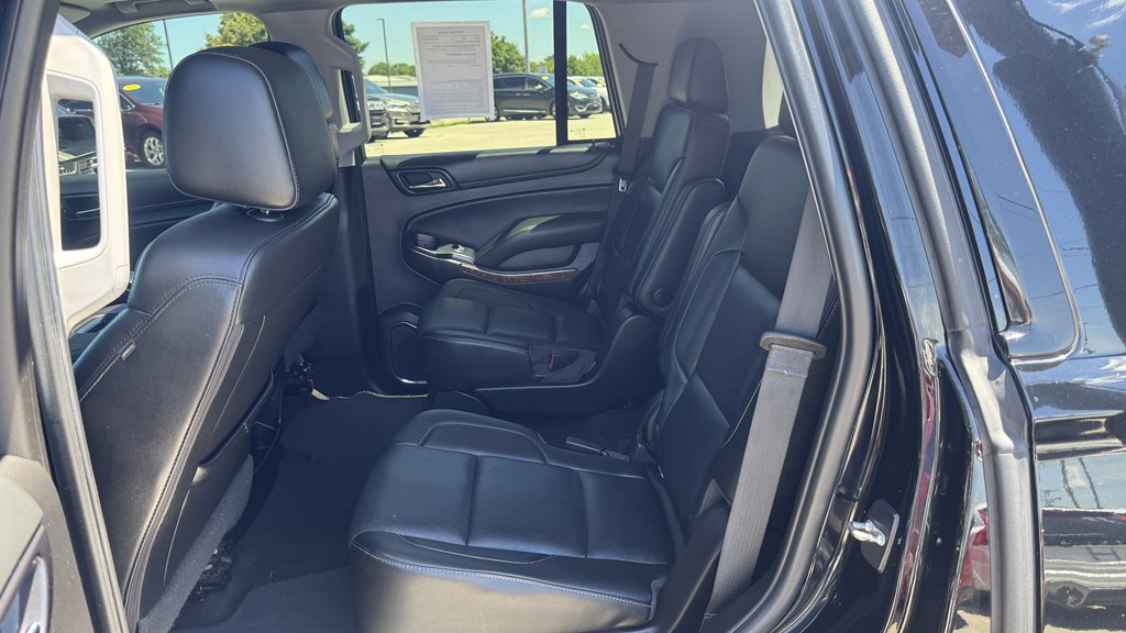 Photo 23 of this CHEVROLET TAHOE