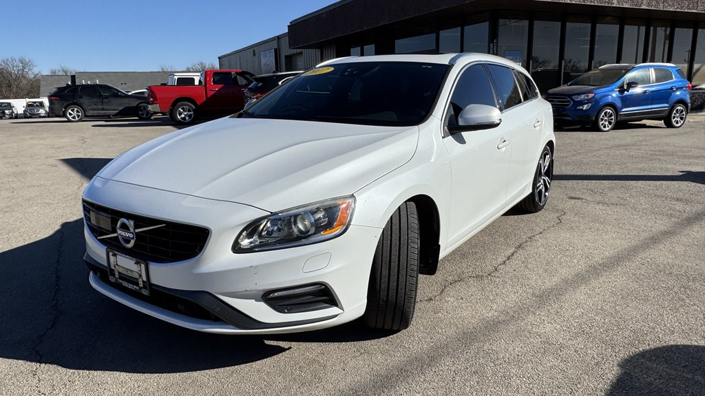 Photo 4 of this VOLVO V60