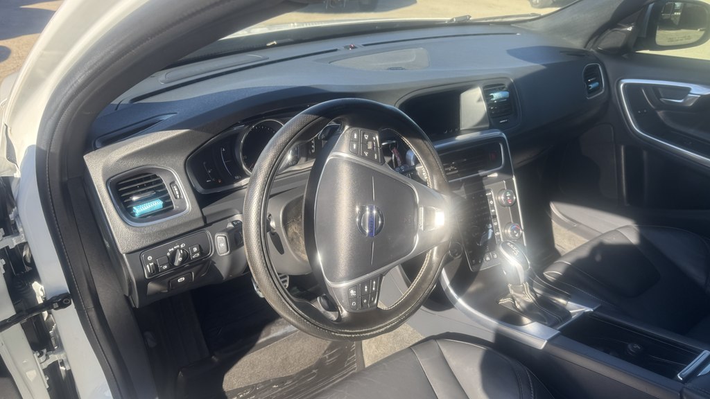 Photo 15 of this VOLVO V60