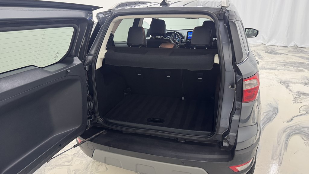 Photo 10 of this FORD ECOSPORT
