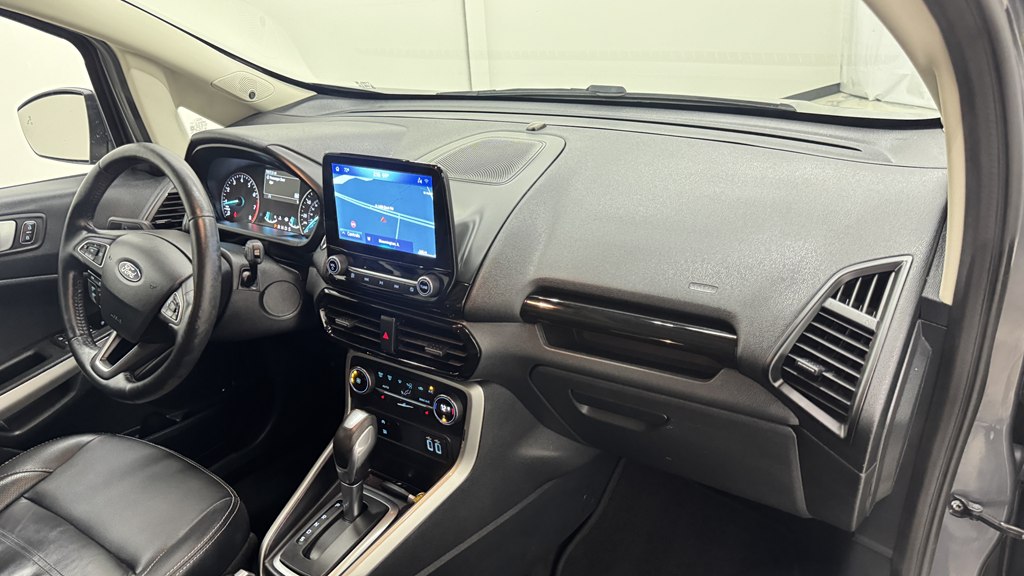 Photo 27 of this FORD ECOSPORT