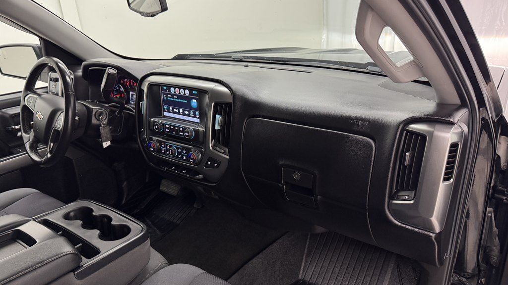 Photo 26 of this CHEVROLET SILVERADO 1500