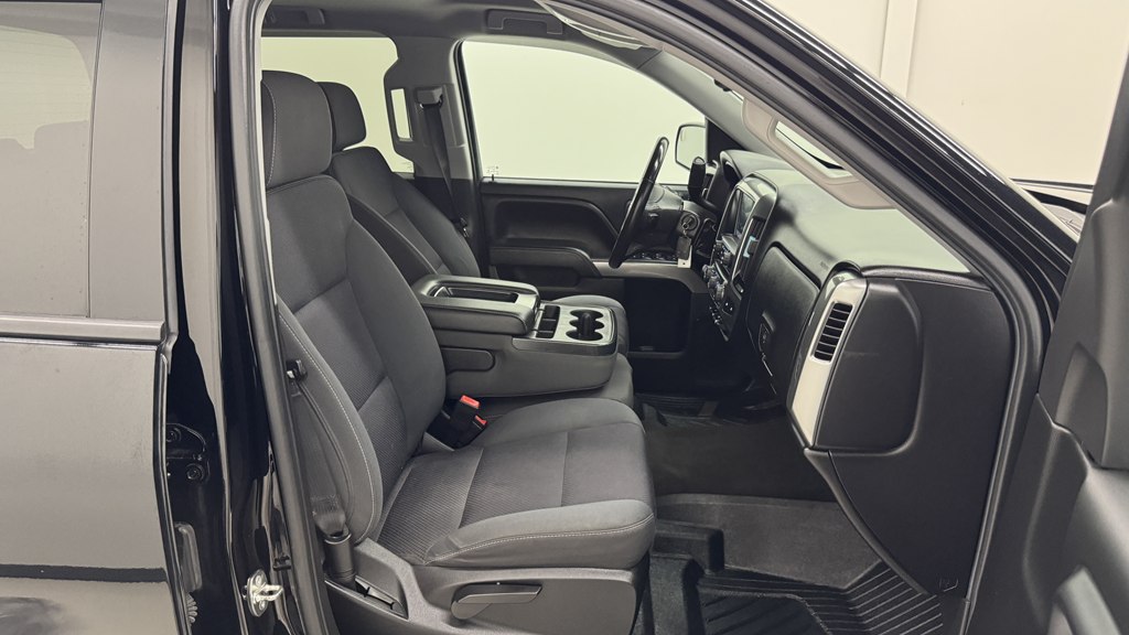 Photo 27 of this CHEVROLET SILVERADO 1500