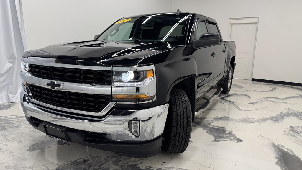 Photo 4 of this CHEVROLET SILVERADO 1500