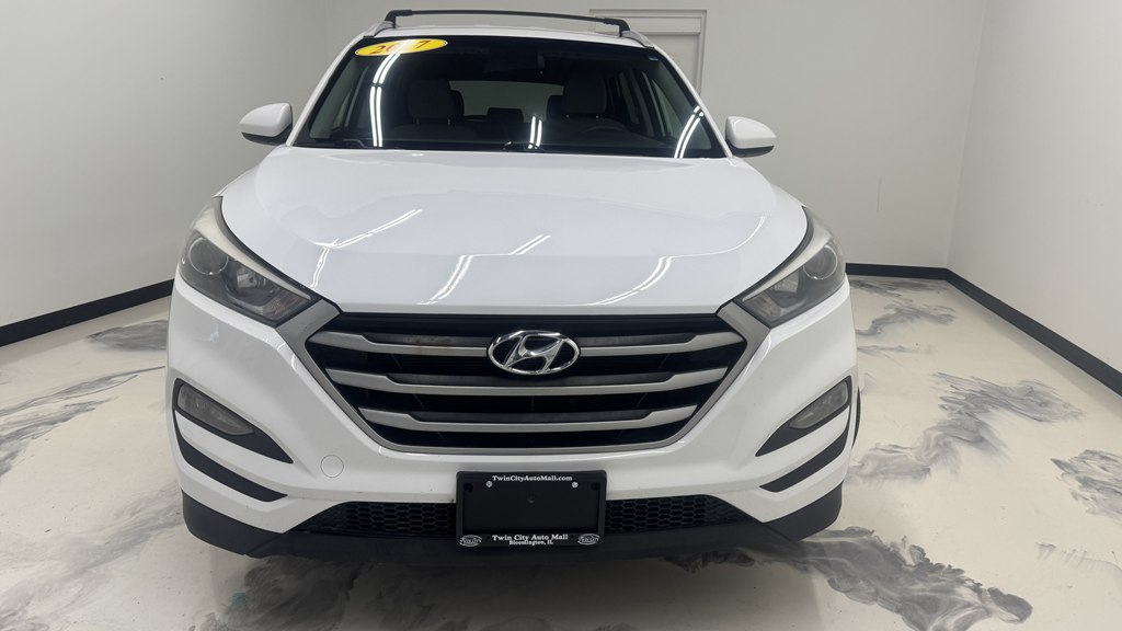 Photo 3 of this HYUNDAI TUCSON