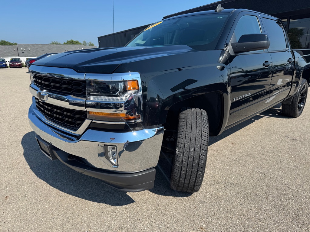 Photo 4 of this CHEVROLET SILVERADO 1500
