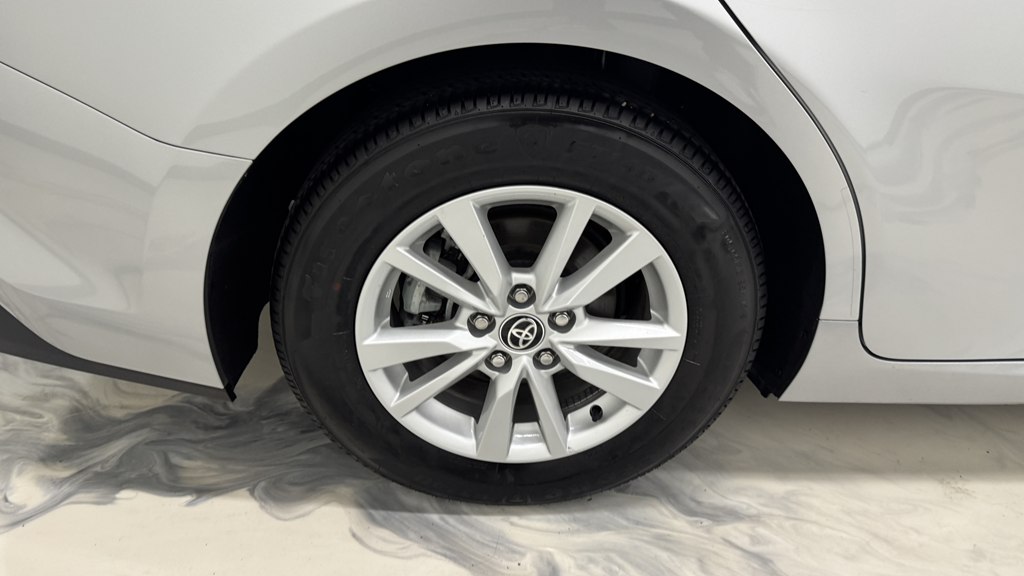 Photo 11 of this TOYOTA CAMRY