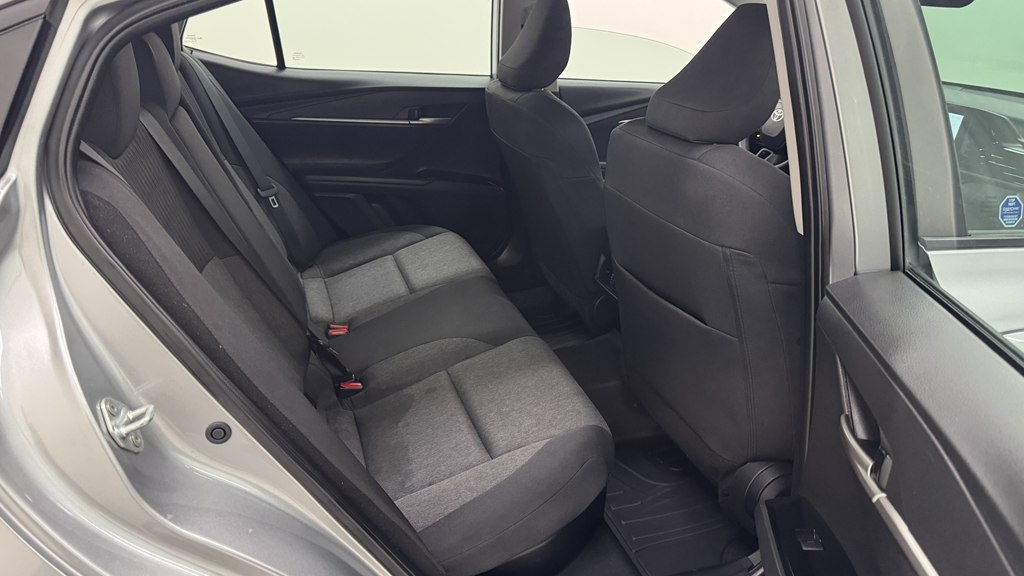 Photo 23 of this TOYOTA CAMRY