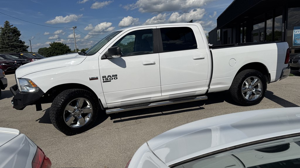 Photo 5 of this RAM 1500 CLASSIC