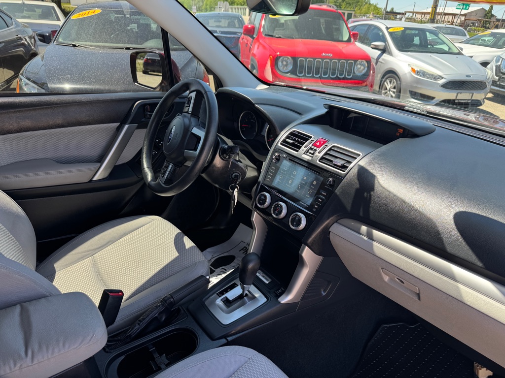 Photo 13 of this SUBARU FORESTER