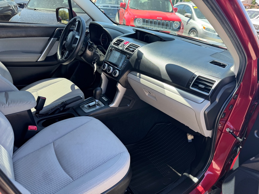 Photo 12 of this SUBARU FORESTER