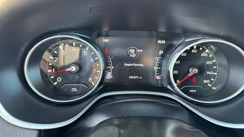 Photo 17 of this JEEP COMPASS