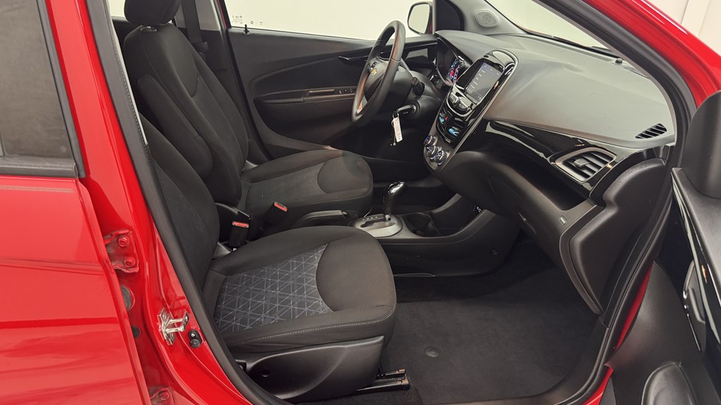 Photo 29 of this CHEVROLET SPARK