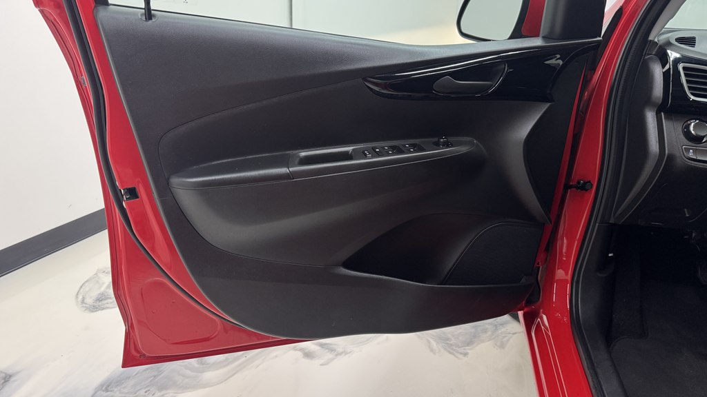 Photo 14 of this CHEVROLET SPARK